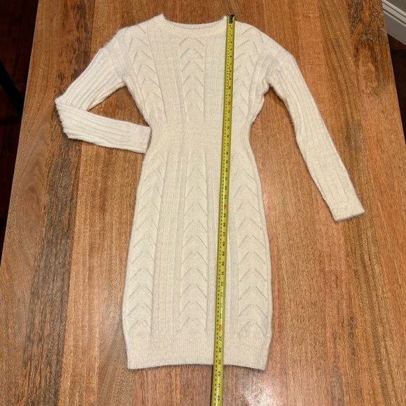 Cream Sweater Dress - Size Small - Never worn - Picture 2 of 5